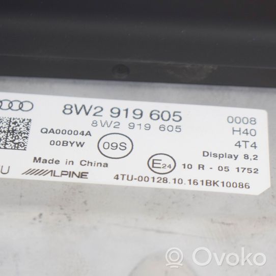 Audi A5 Écran / affichage / petit écran QA00004A