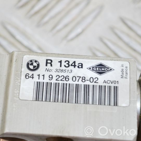 BMW 3 E92 E93 Zawór rozprężny klimatyzacji A/C 9226078