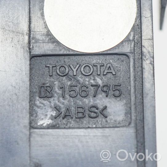 Toyota Avensis T250 Degalų bako dangtelio atidarymo rankenėlė R156795