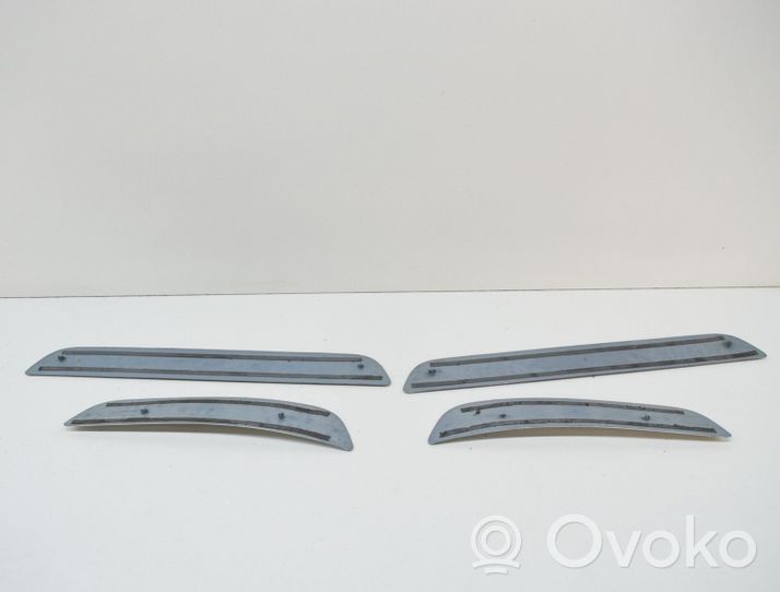 Mercedes-Benz E W213 Set di rifiniture davanzale (interno) A2056800135
