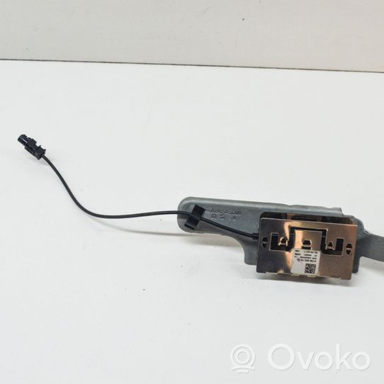 Mercedes-Benz A W176 Antenne GPS A1569057900