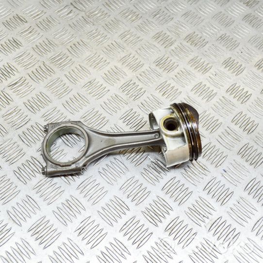 Porsche Cayenne (92A) Piston 06E198401E