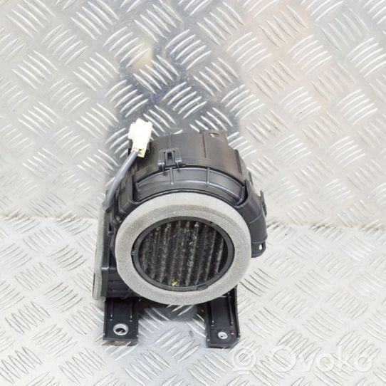 Toyota Yaris Pulseur d'air habitacle G923052040