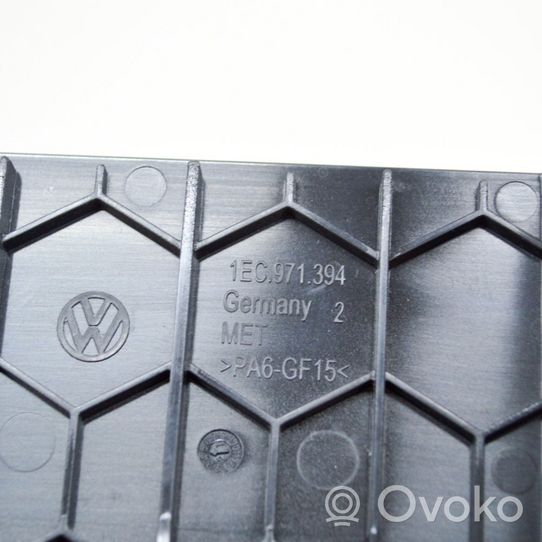 Volkswagen ID.3 Tappo cornice del serbatoio 1EC971394