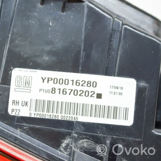 Opel Grandland X Feux arrière sur hayon YP00016280