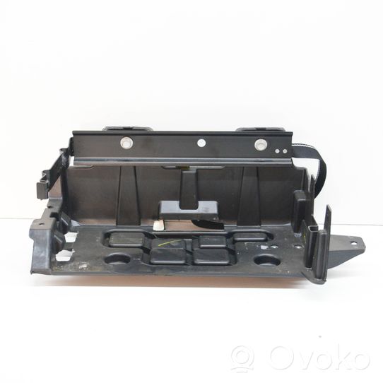 Maserati Quattroporte Support boîte de batterie 05112061AK