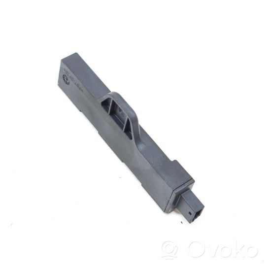 BMW 2 F22 F23 Interjero komforto antena 9220832