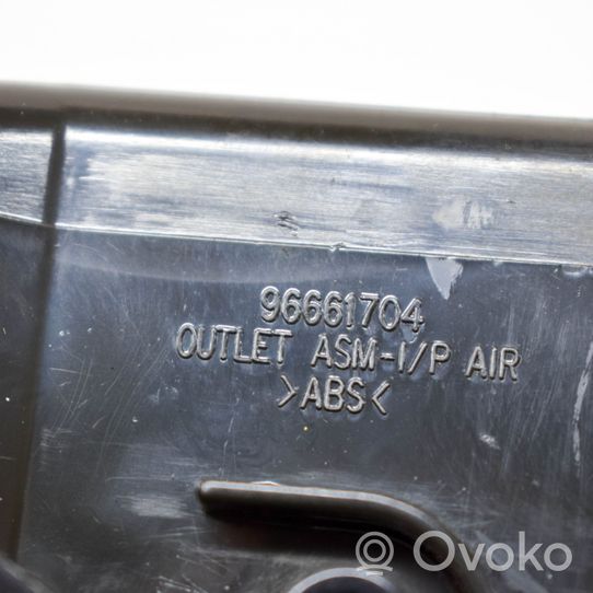 Opel Antara Garniture, panneau de grille d'aération 96661704