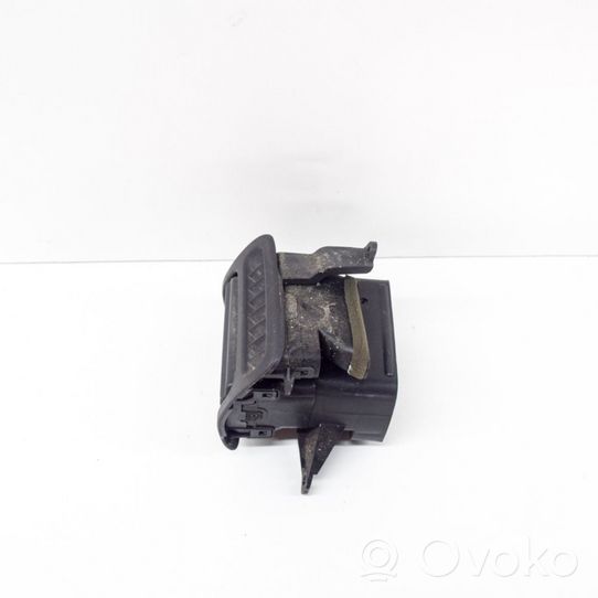 Toyota Land Cruiser (J100) Lango oro grotelės 5568060010