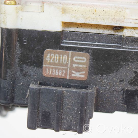 Toyota RAV 4 (XA20) Indicator stalk 1736482