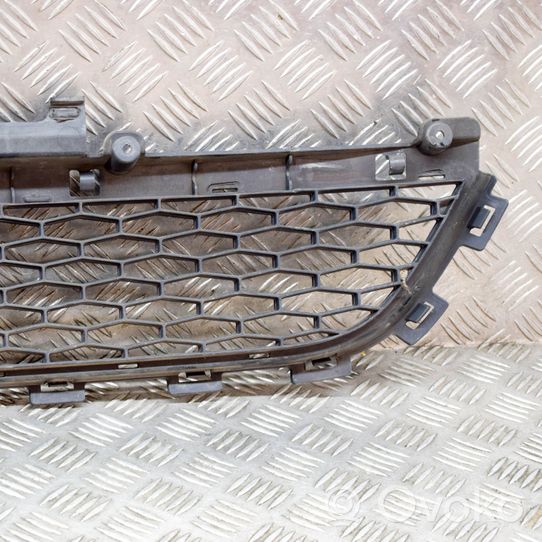 Land Rover Discovery Sport Front bumper lower grill FK7217K945APIA01