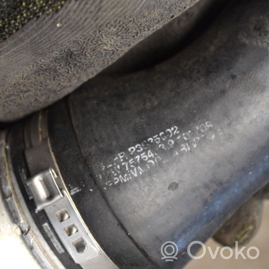 BMW 7 F01 F02 F03 F04 Chłodnica powietrza doładowującego / Intercooler 7575404