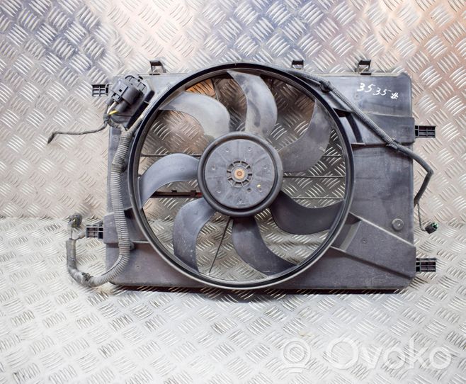 Chevrolet Cruze Radiator cooling fan shroud 52421475