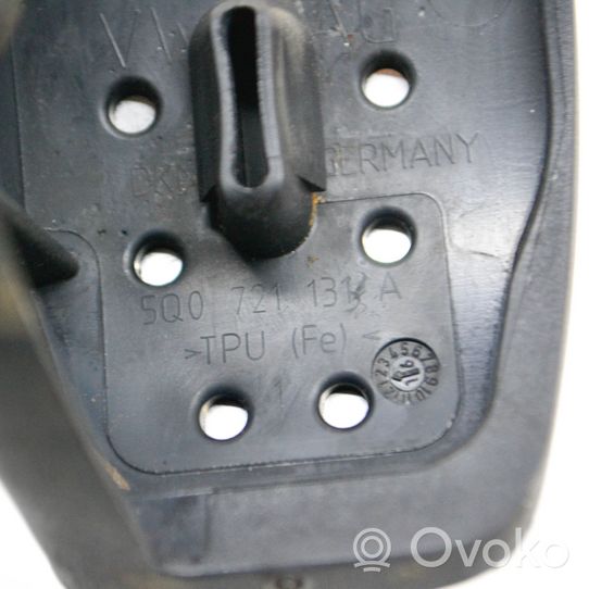 Volkswagen Golf VII Fuel tank cap trim 5Q0721131A