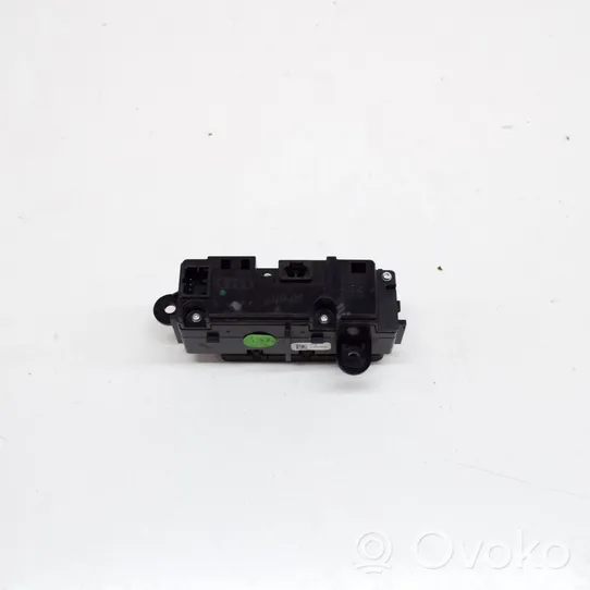 Audi Q3 F3 Muut kytkimet/nupit/vaihtimet 4K2941501