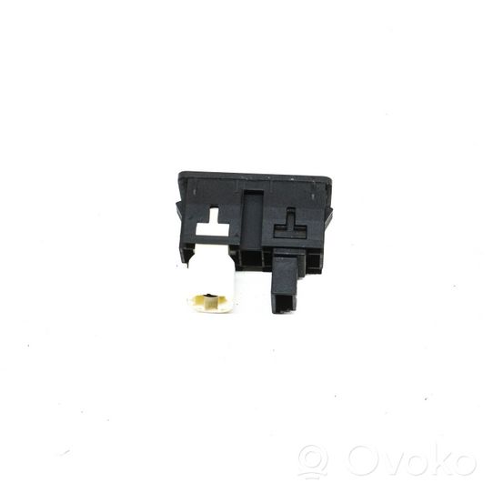 BMW 1 F20 F21 Connettore plug in AUX 9229246