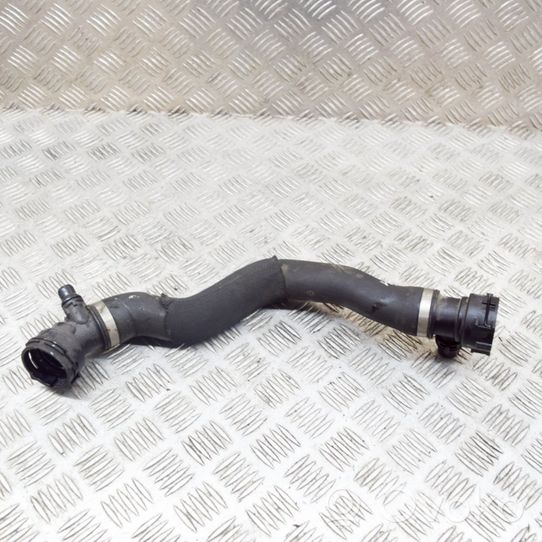 BMW X6 F16 Engine coolant pipe/hose 8514218