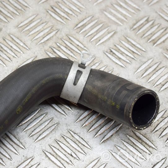 Toyota Yaris Engine coolant pipe/hose 