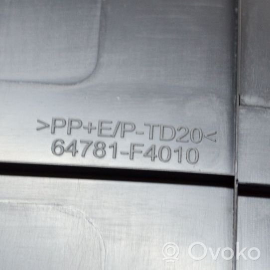 Toyota C-HR Garniture de hayon 64781F4010