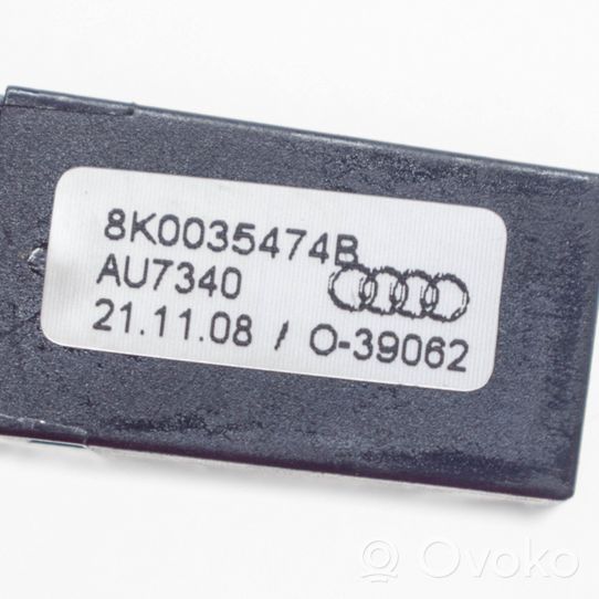 Audi A5 8T 8F Gniazdo / Złącze AUX 8K0035474B