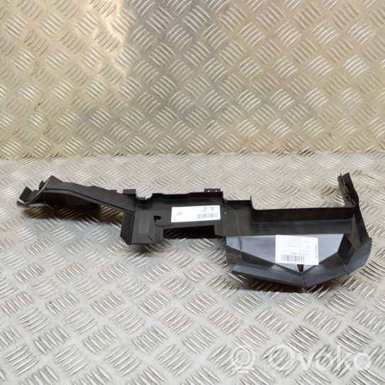 Audi A5 8T 8F Déflecteur d'air de radiateur de refroidissement 8T0121283J