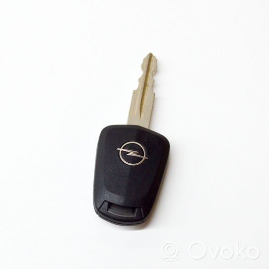 Opel Antara Tarjeta/llave de arranque 