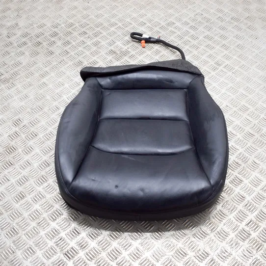 Tesla Model 3 Fotel przedni pasażera 145293691E