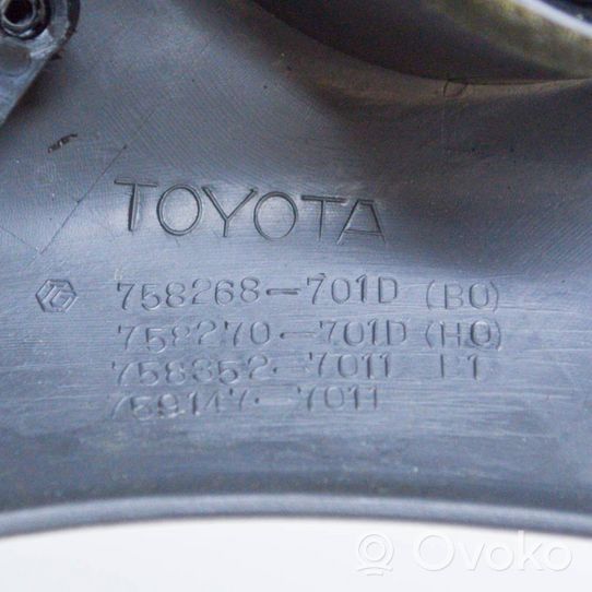 Toyota Yaris Kojelaudan hansikaslokeron lista 7591477011