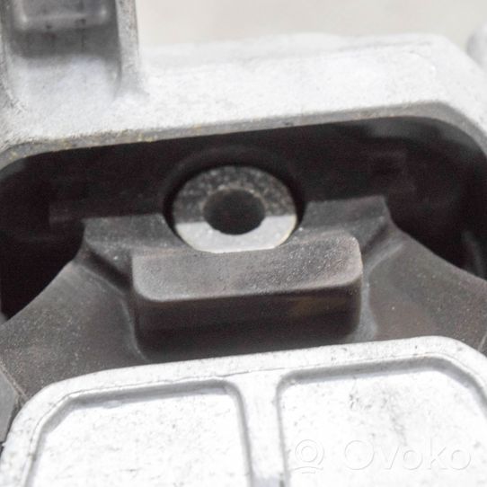 Audi Q3 8U Supporto di montaggio del motore 5N0199262