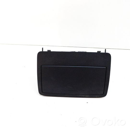 Audi Q3 8U Monitori/näyttö/pieni näyttö 8U0857273E