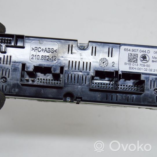 Skoda Kamiq Przełącznik / Włącznik nawiewu dmuchawy 654907044D