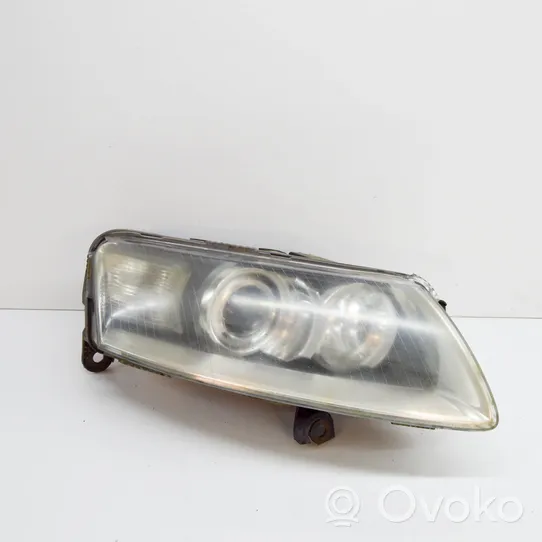 Audi A6 S6 C6 4F Lampa przednia 5DF008704