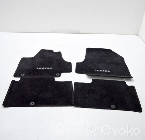 Hyundai Ioniq 5 Kit tapis de sol auto GIF14AH000