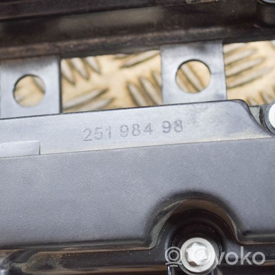 Opel Mokka X Pokrywa zaworów 55561426