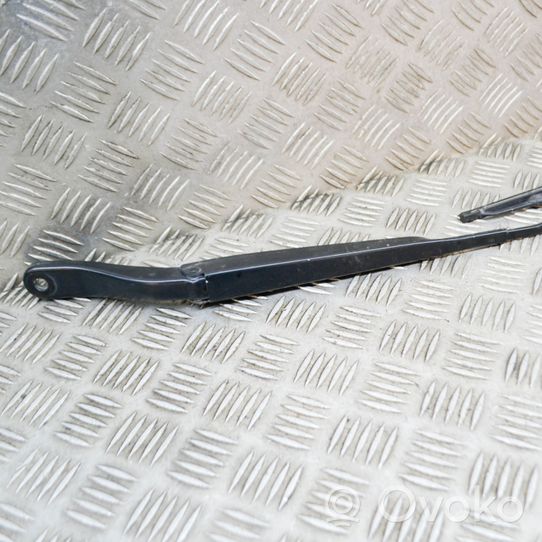 Renault Master III Windshield/front glass wiper blade 80020256A