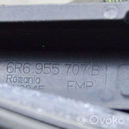 Volkswagen Golf VII Ramię wycieraczki szyby tylnej 6R6955707B