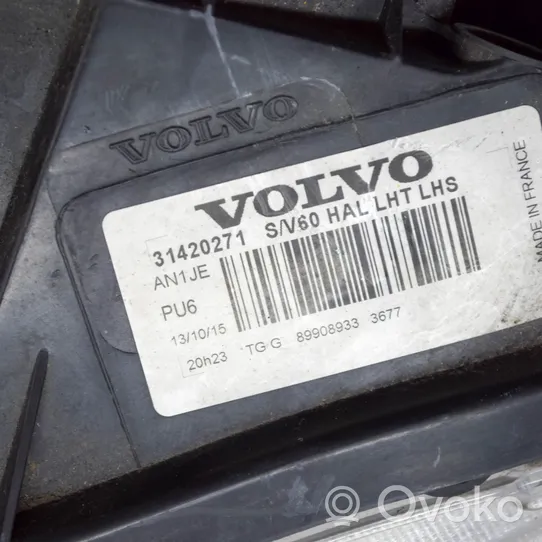Volvo S60 Lampa przednia 31420271