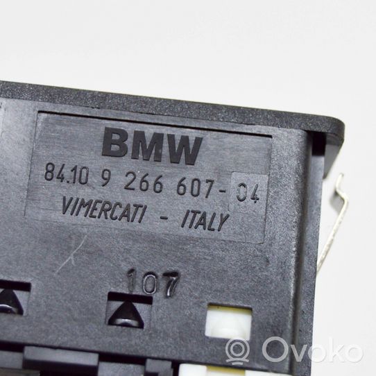 BMW X5 F15 AUX in-socket connector 9266607