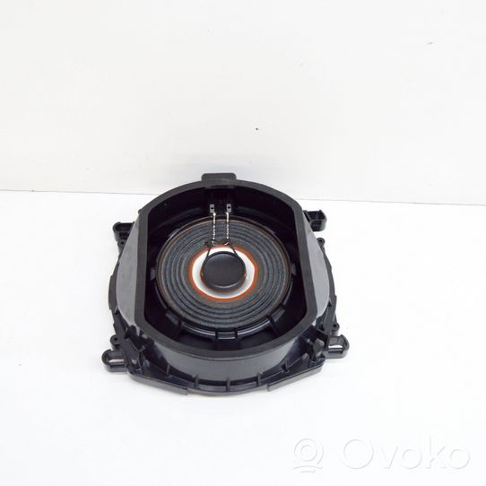 BMW X6 F16 Subwoofer 9247484