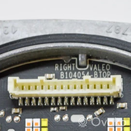Volvo XC40 Modulo di controllo ballast LED B104054B