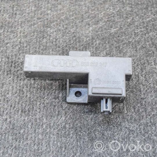 Audi A5 8T 8F Antena wewnętrzna 8K0907247