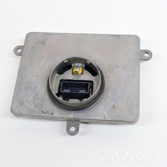 Toyota Prius (XW50) LED-liitäntälaitteen ohjausmoduuli 8596747050