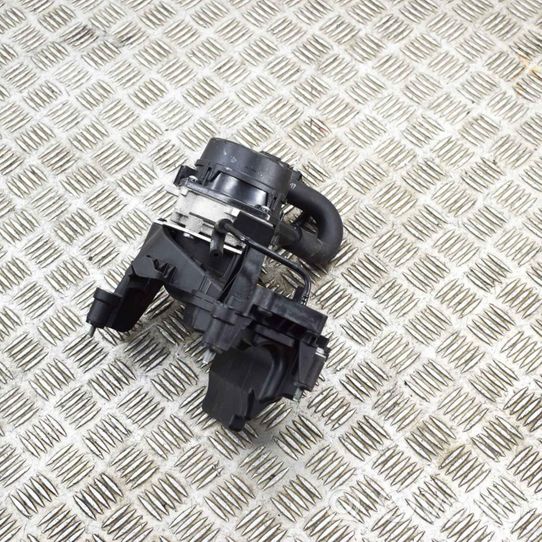 Porsche Macan Secondary air pump 94611302230