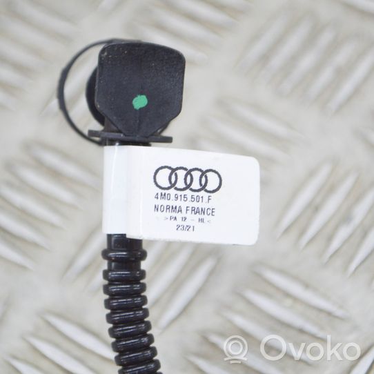 Audi Q8 Rura / Wąż dolotowy powietrza 4M0915501F