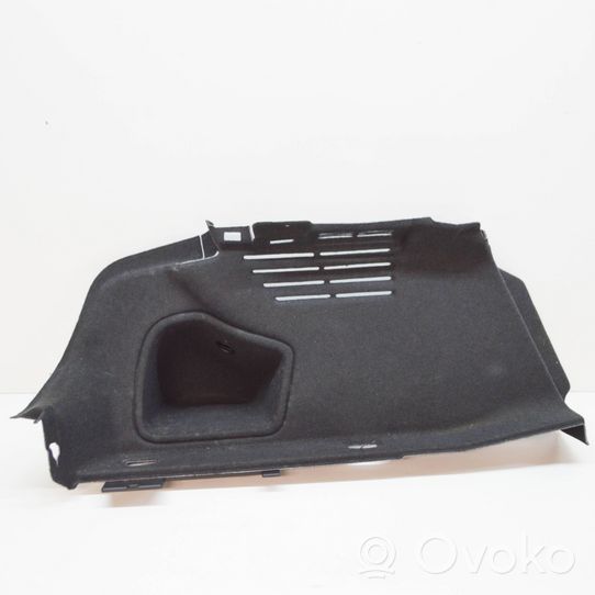 Audi A5 Garniture panneau latérale du coffre 8W6863879