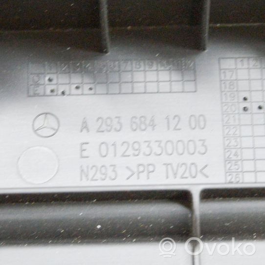 Mercedes-Benz EQC Keskikonsolin takasivuverhoilu A2936841200