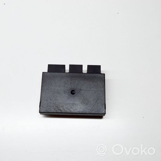 Audi A6 S6 C6 4F Module de contrôle crochet de remorque 4F0907383B