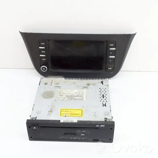 Iveco Daily 6th gen Panel / Radioodtwarzacz CD/DVD/GPS 5801727206