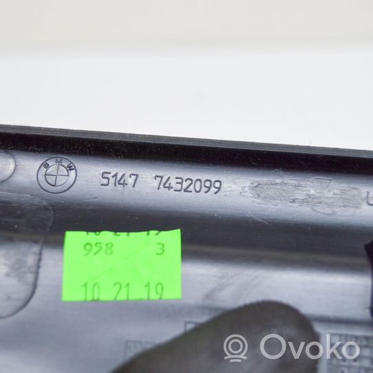 BMW X3 G01 Takaoven kynnyksen suojalista 7432099