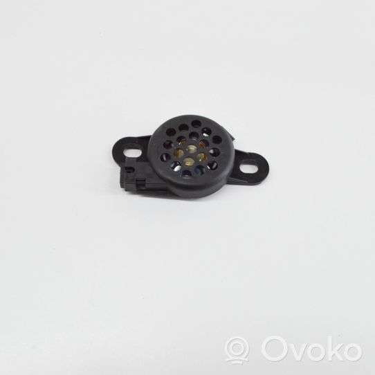 Audi Q3 8U Głośnik / Buzzer czujnika parkowania PDC 8E0919279